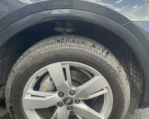 Серый Ауди Ку 5, объемом двигателя 2 л и пробегом 199 тыс. км за 20990 $, фото 15 на Automoto.ua