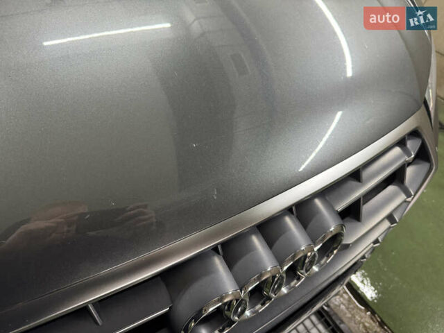 Серый Ауди Ку 5, объемом двигателя 1.97 л и пробегом 131 тыс. км за 35000 $, фото 17 на Automoto.ua