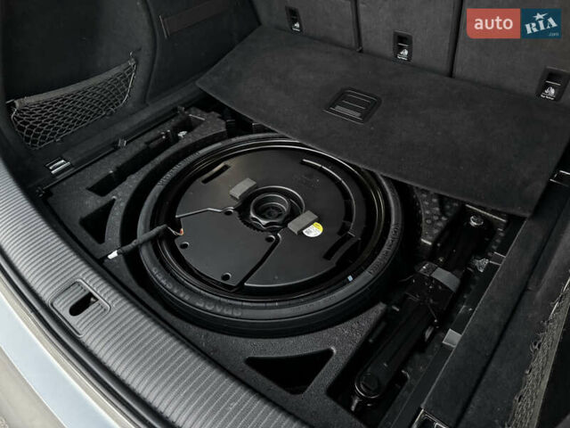 Серый Ауди Ку 5, объемом двигателя 1.98 л и пробегом 169 тыс. км за 25300 $, фото 73 на Automoto.ua