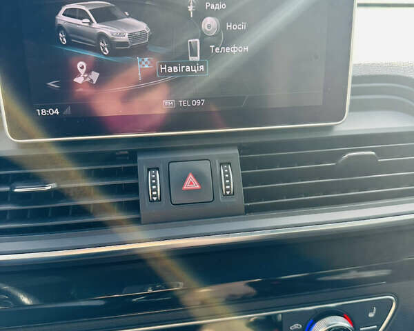 Серый Ауди Ку 5, объемом двигателя 1.98 л и пробегом 135 тыс. км за 27000 $, фото 8 на Automoto.ua