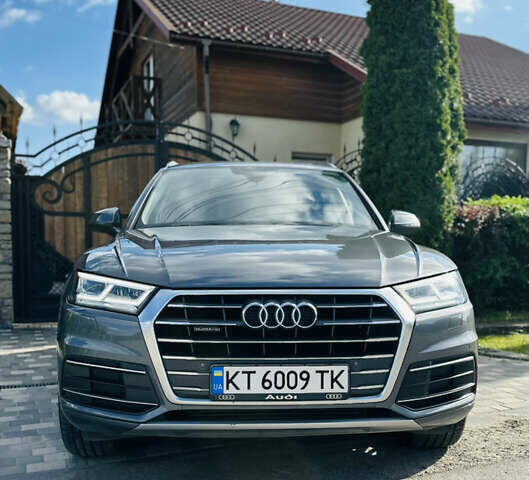 Серый Ауди Ку 5, объемом двигателя 1.98 л и пробегом 135 тыс. км за 27000 $, фото 6 на Automoto.ua