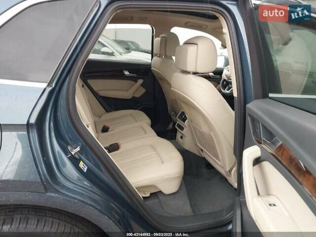 Сірий Ауді Ку 5, об'ємом двигуна 1.98 л та пробігом 79 тис. км за 17900 $, фото 9 на Automoto.ua