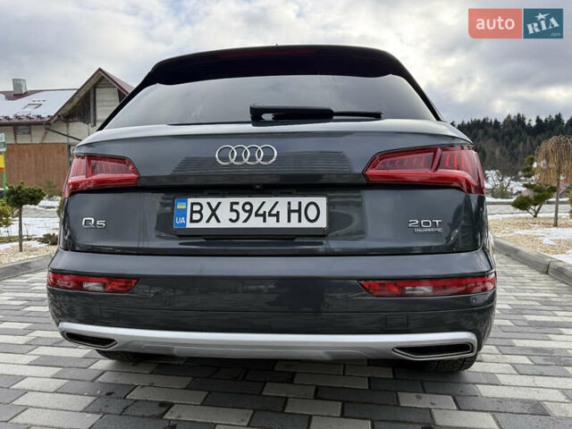 Сірий Ауді Ку 5, об'ємом двигуна 2 л та пробігом 123 тис. км за 26500 $, фото 43 на Automoto.ua