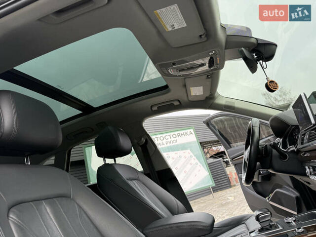 Сірий Ауді Ку 5, об'ємом двигуна 2 л та пробігом 123 тис. км за 26500 $, фото 24 на Automoto.ua