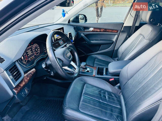 Ауді Ку 5 2017 у Києві на Automoto.ua Сірий Ауді Ку 5, об'ємом двигуна 1.98 л та пробігом 167 тис. км за 23800 $, фото 17 на Automoto.ua