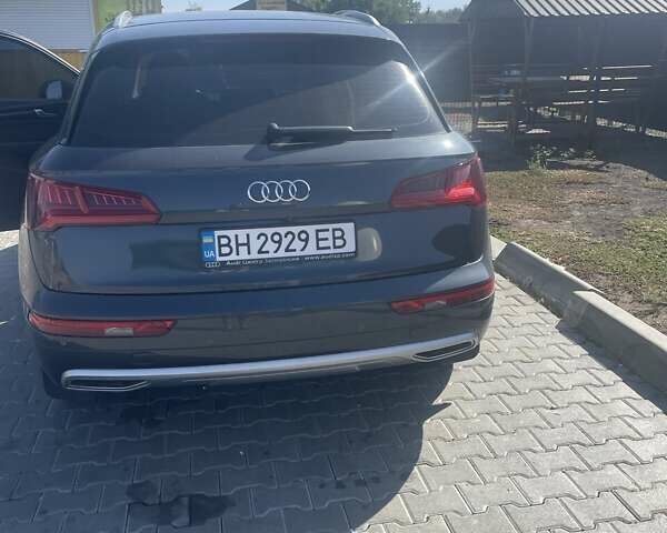 Сірий Ауді Ку 5, об'ємом двигуна 1.98 л та пробігом 240 тис. км за 25500 $, фото 3 на Automoto.ua