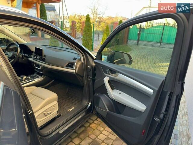 Сірий Ауді Ку 5, об'ємом двигуна 1.98 л та пробігом 102 тис. км за 33000 $, фото 28 на Automoto.ua