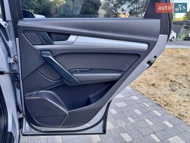 Серый Ауди Ку 5, объемом двигателя 1.97 л и пробегом 154 тыс. км за 23800 $, фото 47 на Automoto.ua