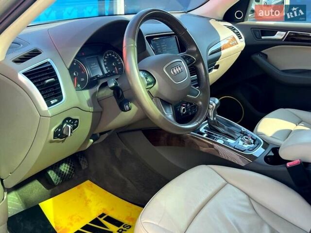 Сірий Ауді Ку 5, об'ємом двигуна 1.98 л та пробігом 106 тис. км за 16750 $, фото 24 на Automoto.ua