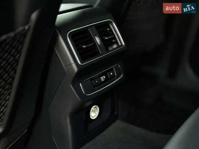 Серый Ауди Ку 5, объемом двигателя 1.98 л и пробегом 169 тыс. км за 25300 $, фото 69 на Automoto.ua