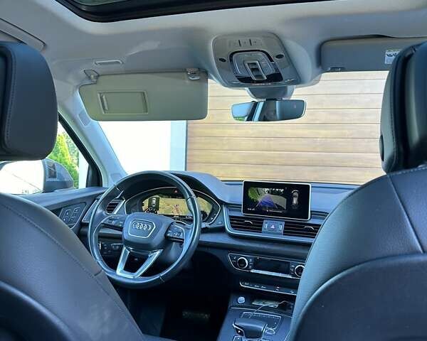 Серый Ауди Ку 5, объемом двигателя 1.98 л и пробегом 90 тыс. км за 25550 $, фото 16 на Automoto.ua