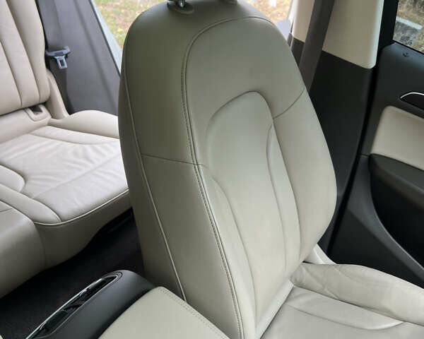 Серый Ауди Ку 5, объемом двигателя 1.98 л и пробегом 195 тыс. км за 18500 $, фото 13 на Automoto.ua