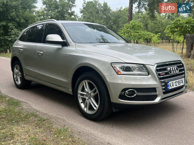 Серый Ауди Ку 5, объемом двигателя 1.98 л и пробегом 195 тыс. км за 18500 $, фото 2 на Automoto.ua