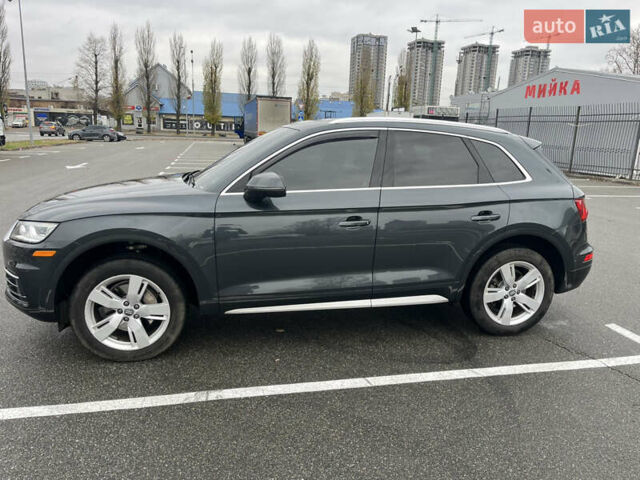 Сірий Ауді Ку 5, об'ємом двигуна 1.98 л та пробігом 121 тис. км за 24200 $, фото 1 на Automoto.ua