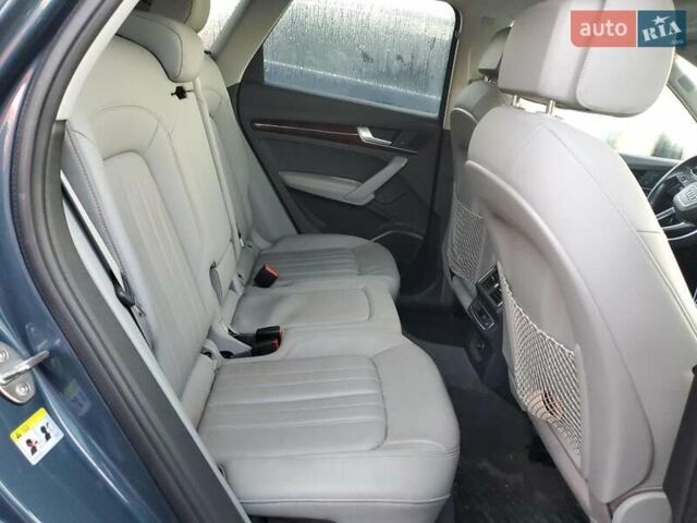 Сірий Ауді Ку 5, об'ємом двигуна 2 л та пробігом 109 тис. км за 6200 $, фото 10 на Automoto.ua