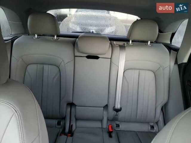 Сірий Ауді Ку 5, об'ємом двигуна 2 л та пробігом 109 тис. км за 6200 $, фото 9 на Automoto.ua