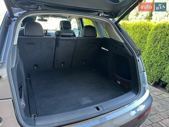 Серый Ауди Ку 5, объемом двигателя 1.98 л и пробегом 90 тыс. км за 25550 $, фото 18 на Automoto.ua