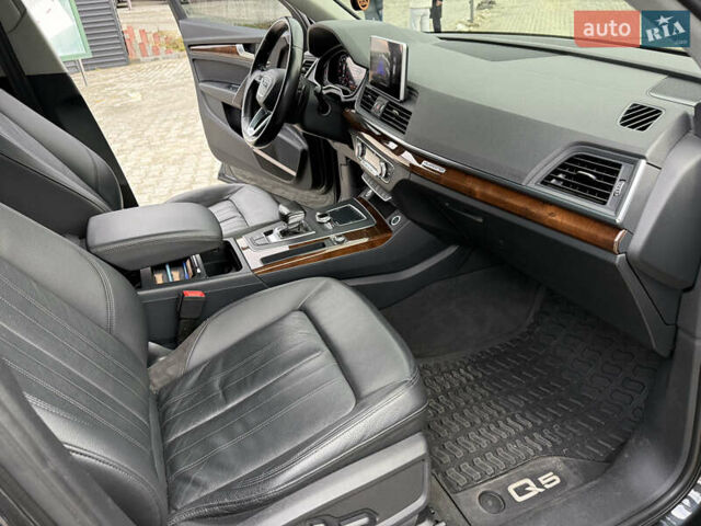 Сірий Ауді Ку 5, об'ємом двигуна 2 л та пробігом 123 тис. км за 26500 $, фото 18 на Automoto.ua