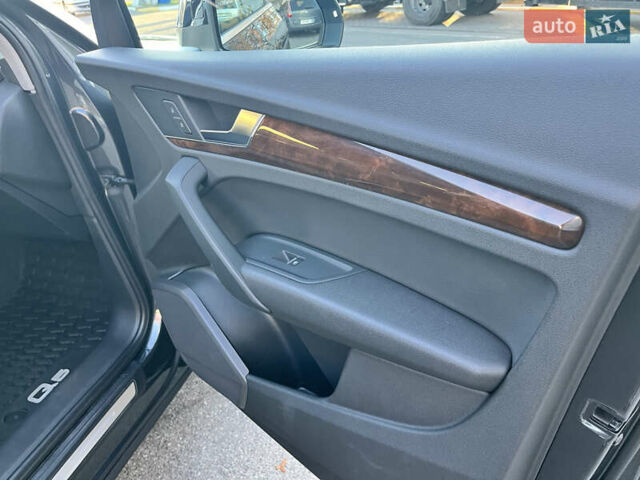 Серый Ауди Ку 5, объемом двигателя 1.98 л и пробегом 110 тыс. км за 25000 $, фото 40 на Automoto.ua