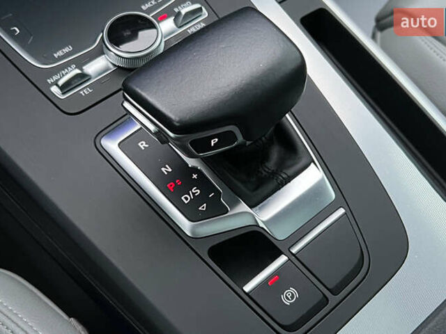 Сірий Ауді Ку 5, об'ємом двигуна 1.98 л та пробігом 103 тис. км за 29850 $, фото 18 на Automoto.ua