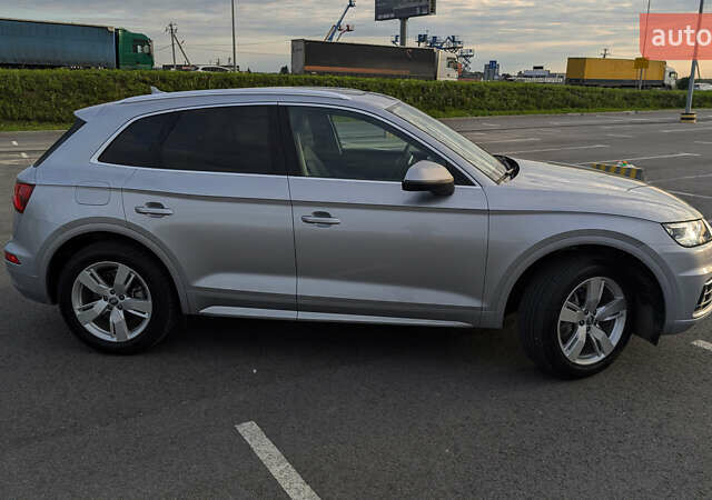 Серый Ауди Ку 5, объемом двигателя 1.98 л и пробегом 100 тыс. км за 23690 $, фото 24 на Automoto.ua