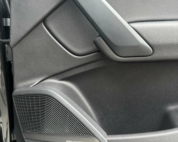 Серый Ауди Ку 5, объемом двигателя 1.98 л и пробегом 180 тыс. км за 24500 $, фото 7 на Automoto.ua