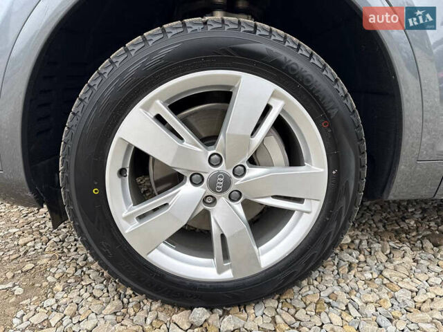 Сірий Ауді Ку 5, об'ємом двигуна 1.98 л та пробігом 165 тис. км за 23999 $, фото 52 на Automoto.ua
