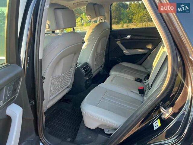 Сірий Ауді Ку 5, об'ємом двигуна 1.98 л та пробігом 97 тис. км за 23000 $, фото 5 на Automoto.ua