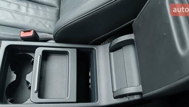 Серый Ауди Ку 5, объемом двигателя 1.98 л и пробегом 108 тыс. км за 24200 $, фото 15 на Automoto.ua