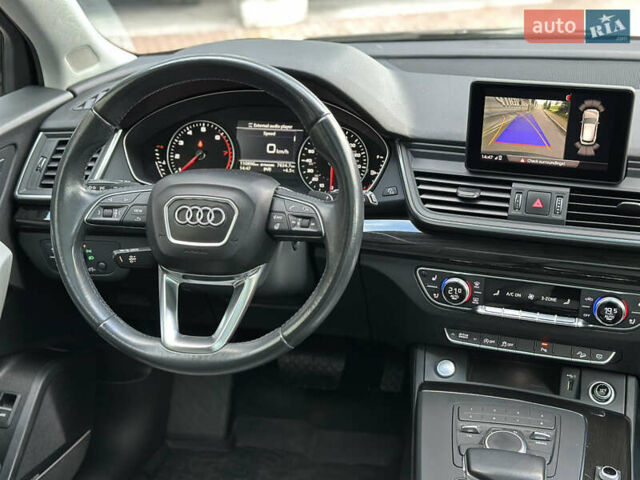 Сірий Ауді Ку 5, об'ємом двигуна 2 л та пробігом 99 тис. км за 27300 $, фото 20 на Automoto.ua