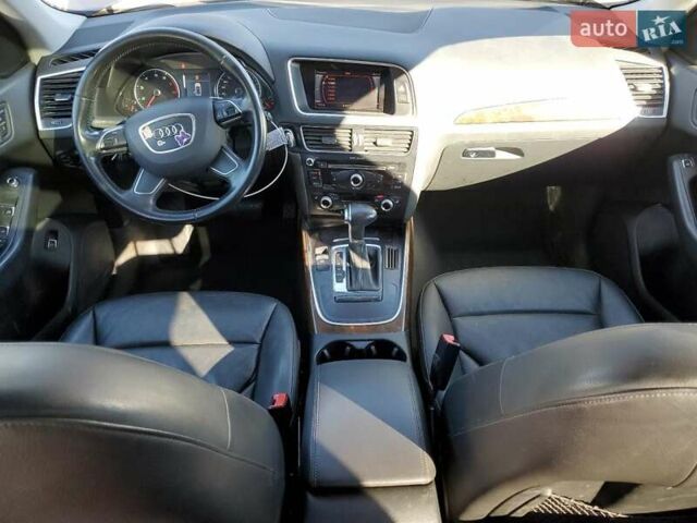 Серый Ауди Ку 5, объемом двигателя 1.98 л и пробегом 159 тыс. км за 6100 $, фото 7 на Automoto.ua
