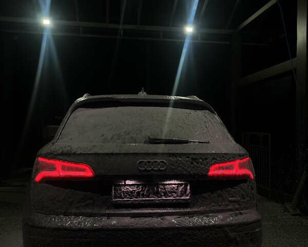 Серый Ауди Ку 5, объемом двигателя 1.97 л и пробегом 165 тыс. км за 32900 $, фото 32 на Automoto.ua