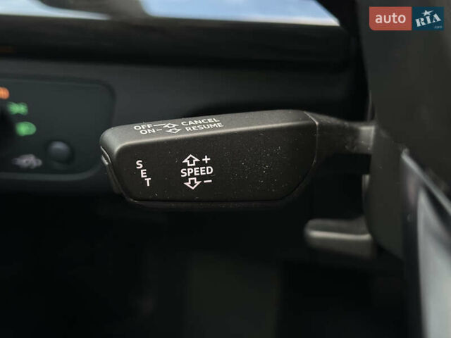 Сірий Ауді Ку 5, об'ємом двигуна 2 л та пробігом 99 тис. км за 27300 $, фото 28 на Automoto.ua