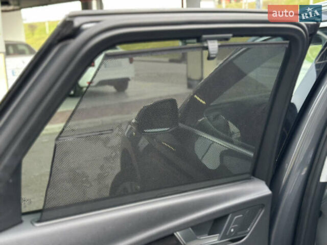 Сірий Ауді Ку 5, об'ємом двигуна 2 л та пробігом 99 тис. км за 27300 $, фото 19 на Automoto.ua