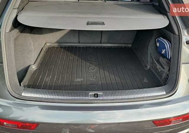 Серый Ауди Ку 5, объемом двигателя 1.97 л и пробегом 127 тыс. км за 34500 $, фото 2 на Automoto.ua