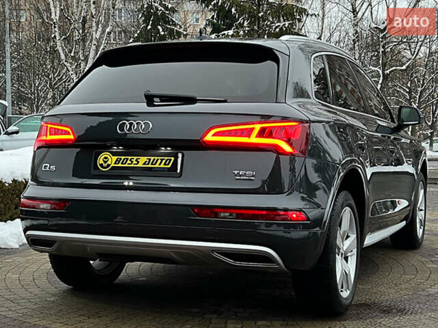 Сірий Ауді Ку 5, об'ємом двигуна 1.98 л та пробігом 103 тис. км за 29850 $, фото 6 на Automoto.ua