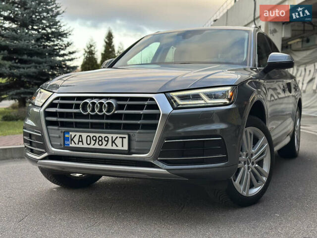 Сірий Ауді Ку 5, об'ємом двигуна 2 л та пробігом 99 тис. км за 27300 $, фото 3 на Automoto.ua