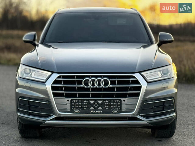 Серый Ауди Ку 5, объемом двигателя 1.98 л и пробегом 169 тыс. км за 25300 $, фото 4 на Automoto.ua