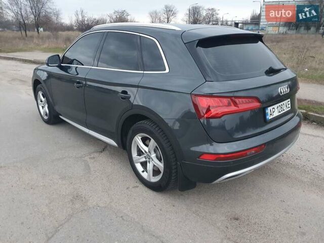 Сірий Ауді Ку 5, об'ємом двигуна 1.98 л та пробігом 237 тис. км за 32500 $, фото 3 на Automoto.ua