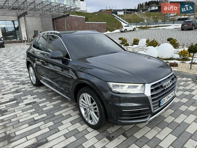 Сірий Ауді Ку 5, об'ємом двигуна 2 л та пробігом 123 тис. км за 26500 $, фото 47 на Automoto.ua