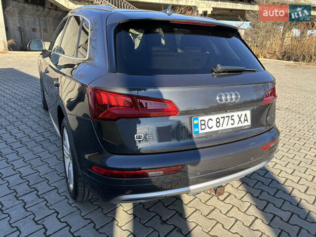 Серый Ауди Ку 5, объемом двигателя 1.98 л и пробегом 85 тыс. км за 26900 $, фото 10 на Automoto.ua