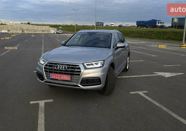 Серый Ауди Ку 5, объемом двигателя 1.98 л и пробегом 100 тыс. км за 23690 $, фото 3 на Automoto.ua