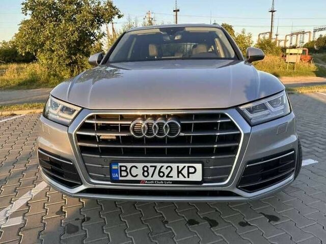 Сірий Ауді Ку 5, об'ємом двигуна 2 л та пробігом 98 тис. км за 21900 $, фото 2 на Automoto.ua