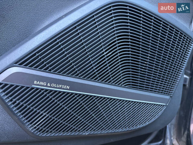 Серый Ауди Ку 5, объемом двигателя 1.98 л и пробегом 85 тыс. км за 26900 $, фото 39 на Automoto.ua