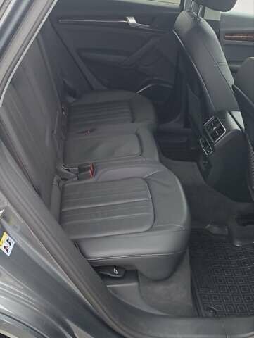 Серый Ауди Ку 5, объемом двигателя 1.98 л и пробегом 108 тыс. км за 24200 $, фото 22 на Automoto.ua