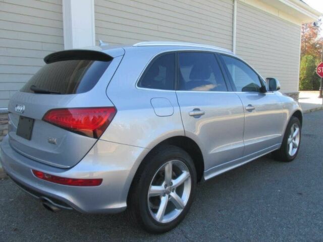 Серый Ауди Ку 5, объемом двигателя 2 л и пробегом 66 тыс. км за 9700 $, фото 3 на Automoto.ua