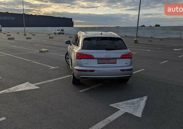 Серый Ауди Ку 5, объемом двигателя 1.98 л и пробегом 100 тыс. км за 23690 $, фото 15 на Automoto.ua