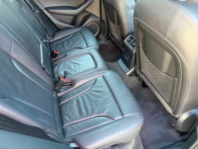 Серый Ауди Ку 5, объемом двигателя 2 л и пробегом 55 тыс. км за 4900 $, фото 9 на Automoto.ua