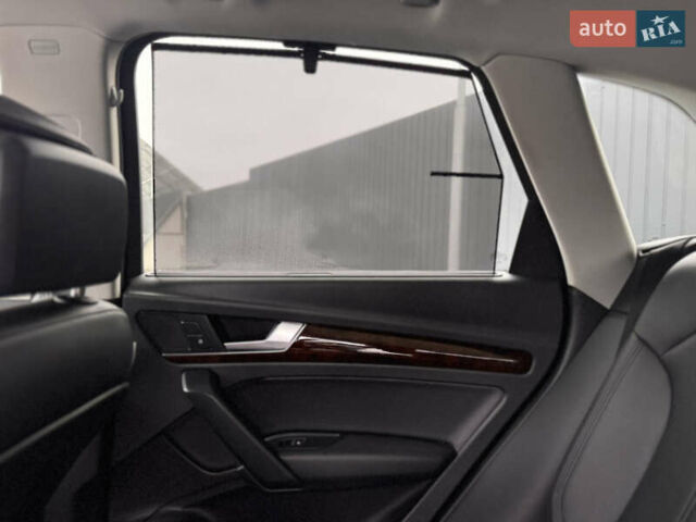 Серый Ауди Ку 5, объемом двигателя 2 л и пробегом 169 тыс. км за 25300 $, фото 16 на Automoto.ua