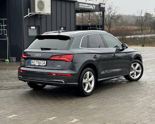 Серый Ауди Ку 5, объемом двигателя 1.97 л и пробегом 233 тыс. км за 29800 $, фото 4 на Automoto.ua